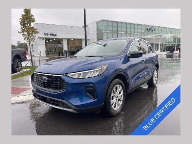 2023 Ford Escape Active — photo 1 of 10