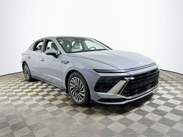 2026 Hyundai Sonata Hybrid Limited — photo 1 of 26