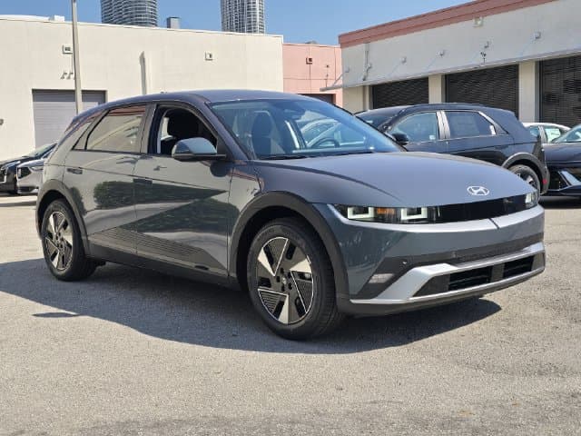 2027 Hyundai IONIQ 5 SE — photo 1 of 17