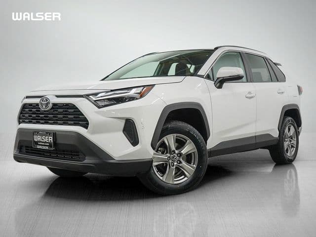 2024 Toyota RAV4 XLE — photo 1 of 28
