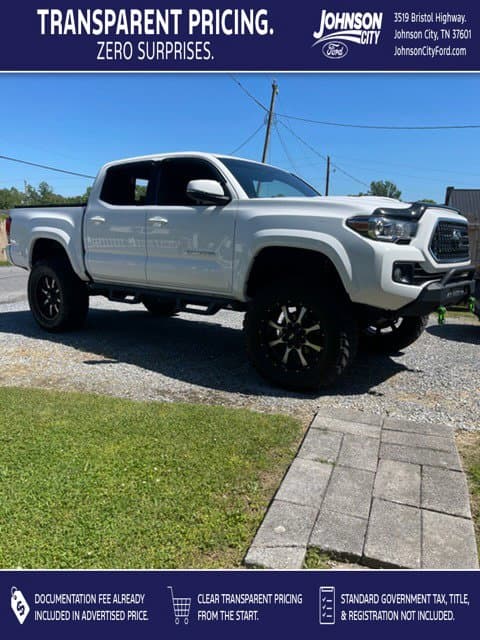 2019 Toyota Tacoma 4WD TRD Sport — photo 1 of 28