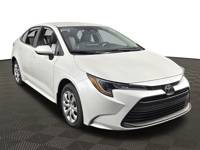 2026 Toyota Corolla LE — photo 1 of 23