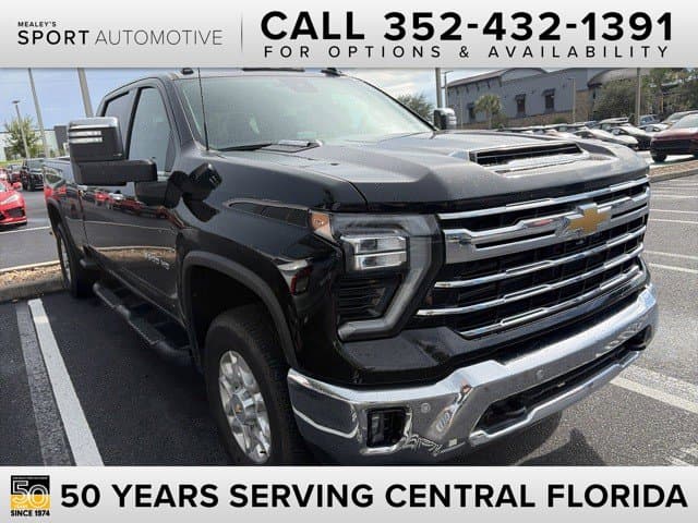 2025 Chevrolet Silverado 3500HD LTZ — photo 1 of 4