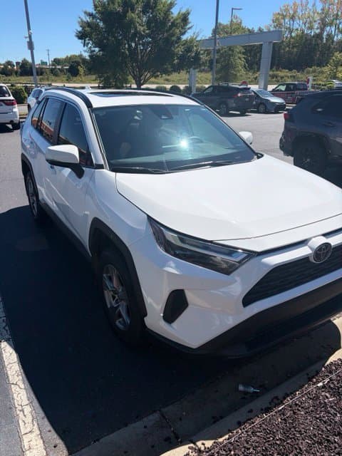 2024 Toyota RAV4 XLE — photo 1 of 6