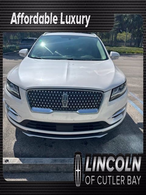 2019 Lincoln MKC Select — photo 1 of 10