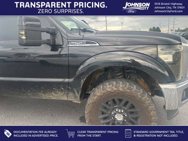 2015 Ford Super Duty F-250 SRW Platinum — photo 1 of 31