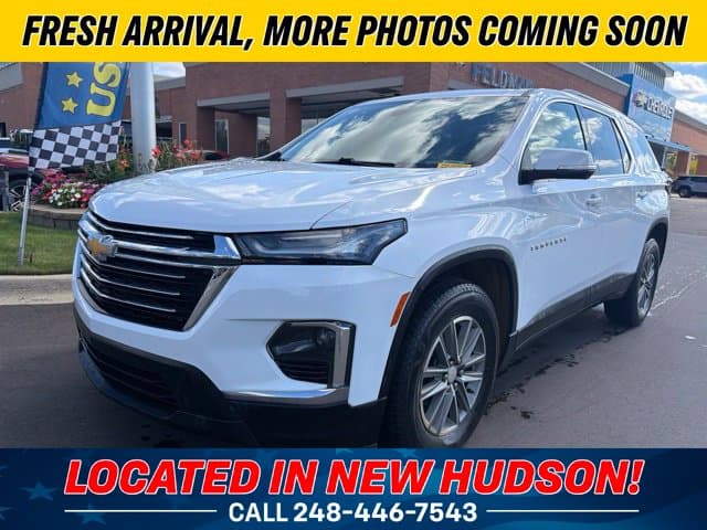 2023 Chevrolet Traverse LT Cloth — photo 1 of 5