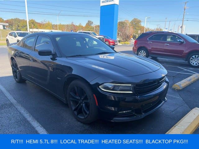 2017 Dodge Charger R/T — photo 1 of 29