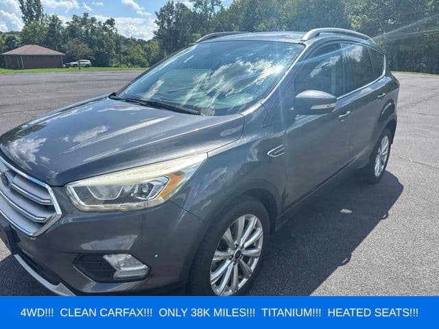 2017 Ford Escape Titanium — photo 1 of 9