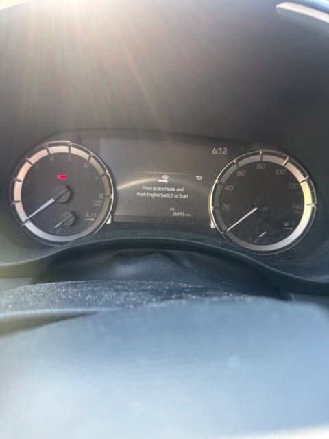 2024 Toyota Highlander XLE — photo 1 of 8
