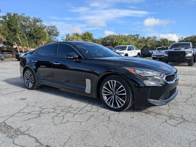 2018 Kia Stinger Premium — photo 1 of 29