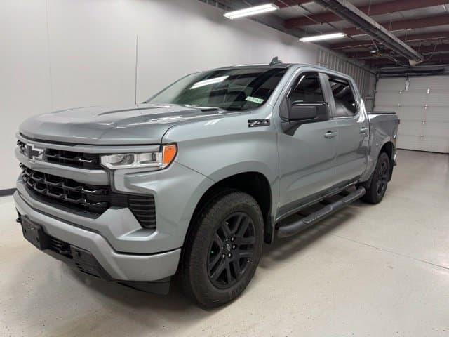 2024 Chevrolet Silverado 1500 RST — photo 1 of 5
