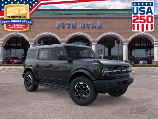 2026 Ford Bronco Outer Banks — photo 1 of 25