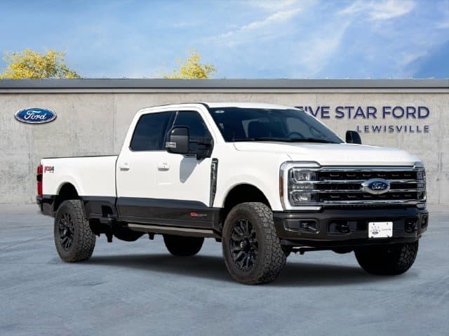 2024 Ford Super Duty F-350 SRW King Ranch — photo 1 of 25