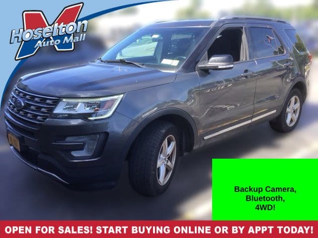 2017 Ford Explorer XLT — photo 1 of 2