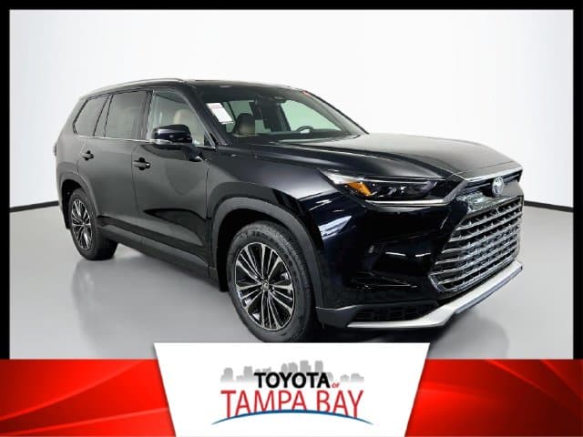 2026 Toyota Grand Highlander Hybrid MAX Platinum — photo 1 of 33