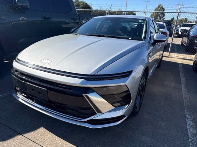 2026 Hyundai Sonata SEL Sport — photo 1 of 12