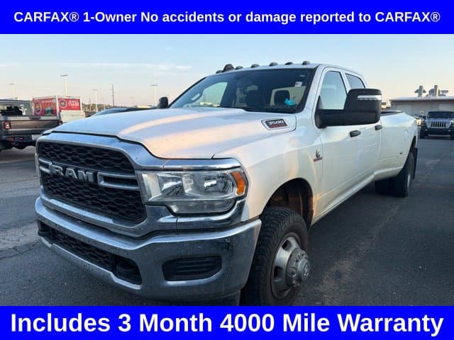 2024 RAM 3500 Tradesman — photo 1 of 10