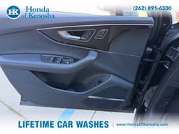 Extra Photo