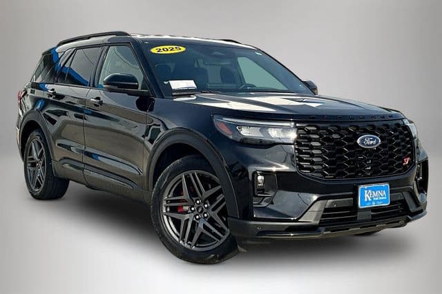2025 Ford Explorer ST — photo 1 of 34
