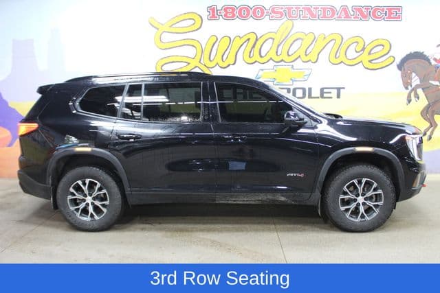 2024 GMC Acadia AT4 — photo 1 of 20