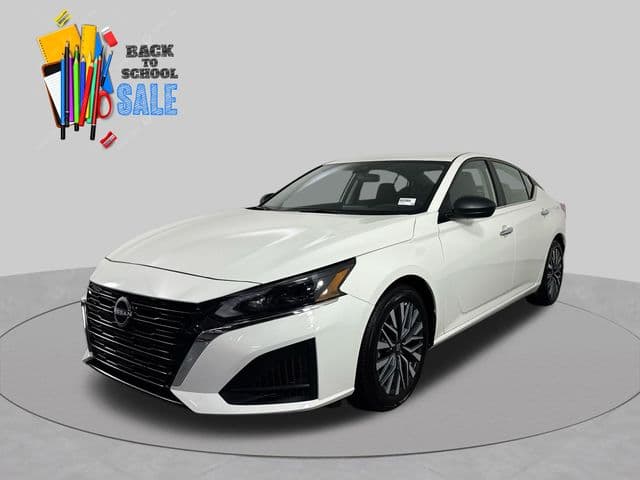 2025 Nissan Altima 2.5 SV — photo 1 of 36