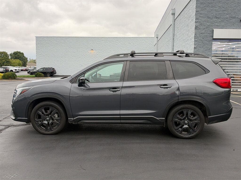 2023 Subaru Ascent Onyx Edition — photo 1 of 4