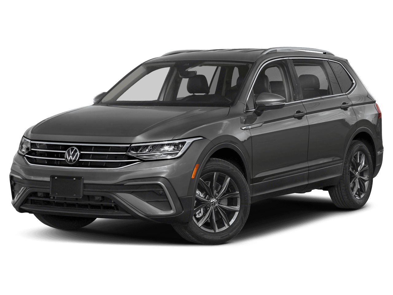 2022 Volkswagen Tiguan SE — photo 1 of 5