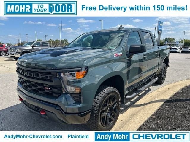 2025 Chevrolet Silverado 1500 Custom Trail Boss — photo 1 of 11