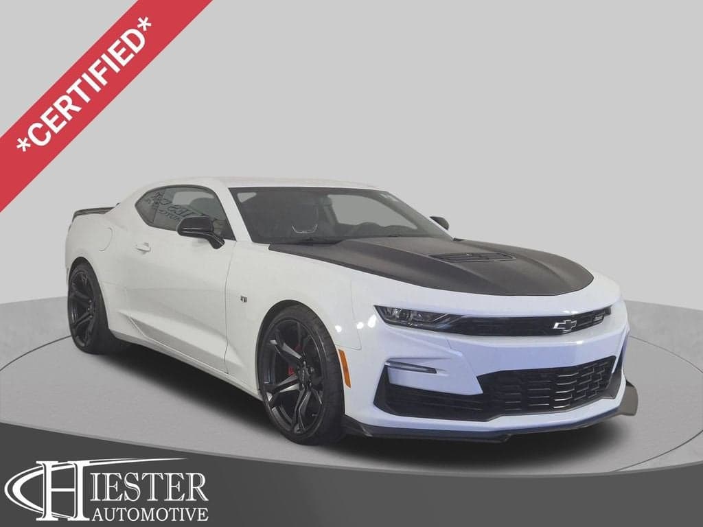 2021 Chevrolet Camaro 1SS — photo 1 of 33