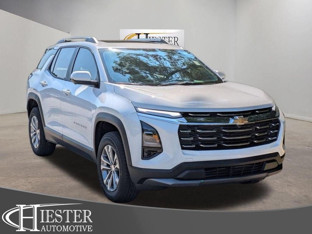 2026 Chevrolet Equinox LT — photo 1 of 46