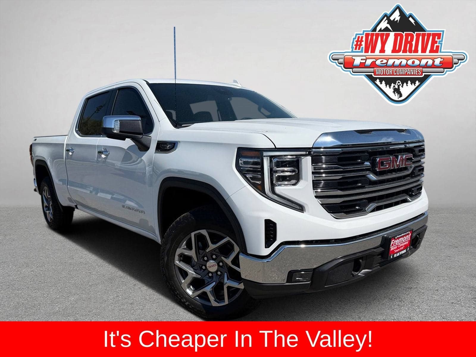 2026 GMC Sierra 1500 SLT — photo 1 of 56