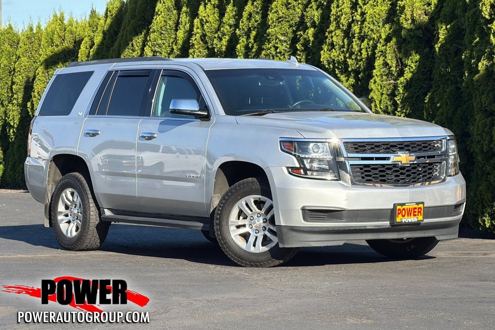 2019 Chevrolet Tahoe LT — photo 1 of 30