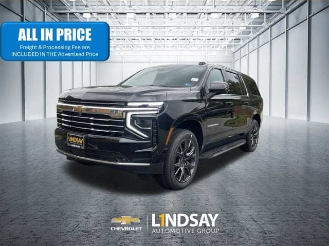 2026 Chevrolet Suburban LT — photo 1 of 28