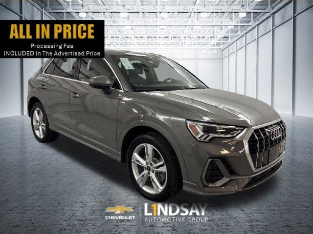 2023 Audi Q3 S line Premium — photo 1 of 5