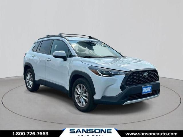 2023 Toyota Corolla Cross LE — photo 1 of 30