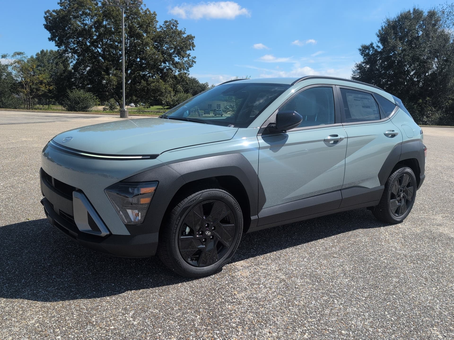 2027 Hyundai Kona SEL Sport — photo 1 of 5
