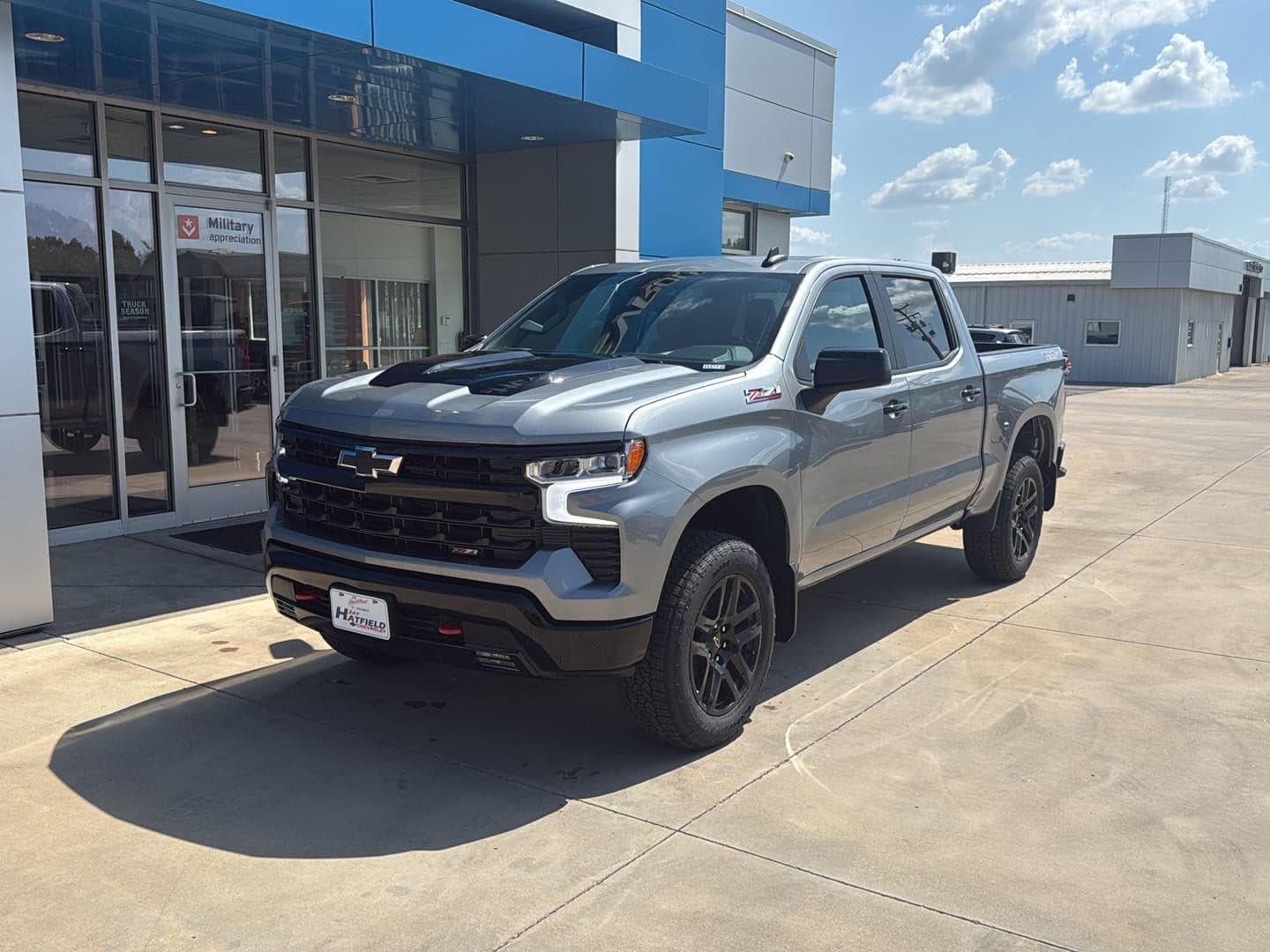 2026 Chevrolet Silverado 1500 LT Trail Boss — photo 1 of 24