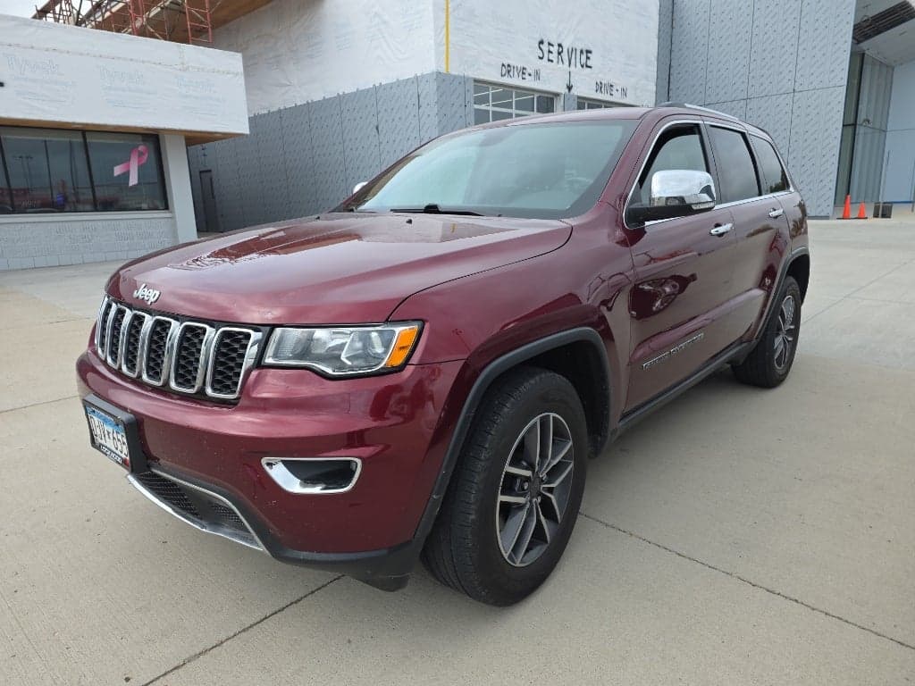 2019 Jeep Grand Cherokee Limited — photo 1 of 5