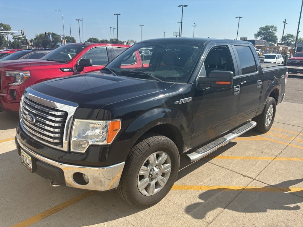 2011 Ford F-150 XLT — photo 1 of 4