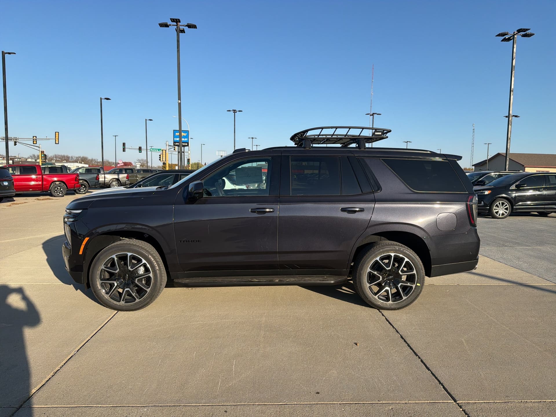 2027 Chevrolet Tahoe RST — photo 1 of 5