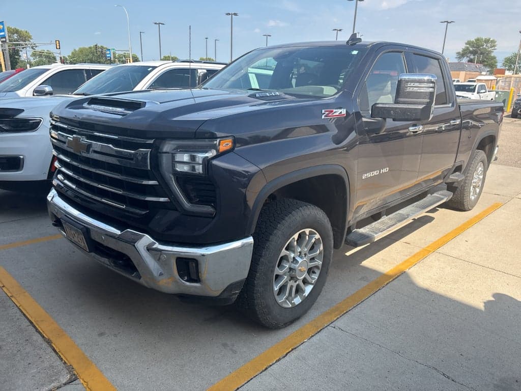 2024 Chevrolet Silverado 2500 LTZ — photo 1 of 5