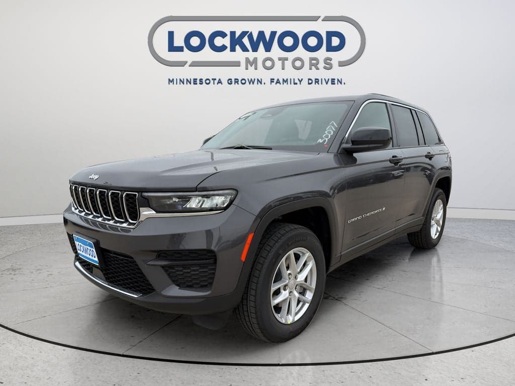 2026 Jeep Grand Cherokee Laredo X — photo 1 of 33