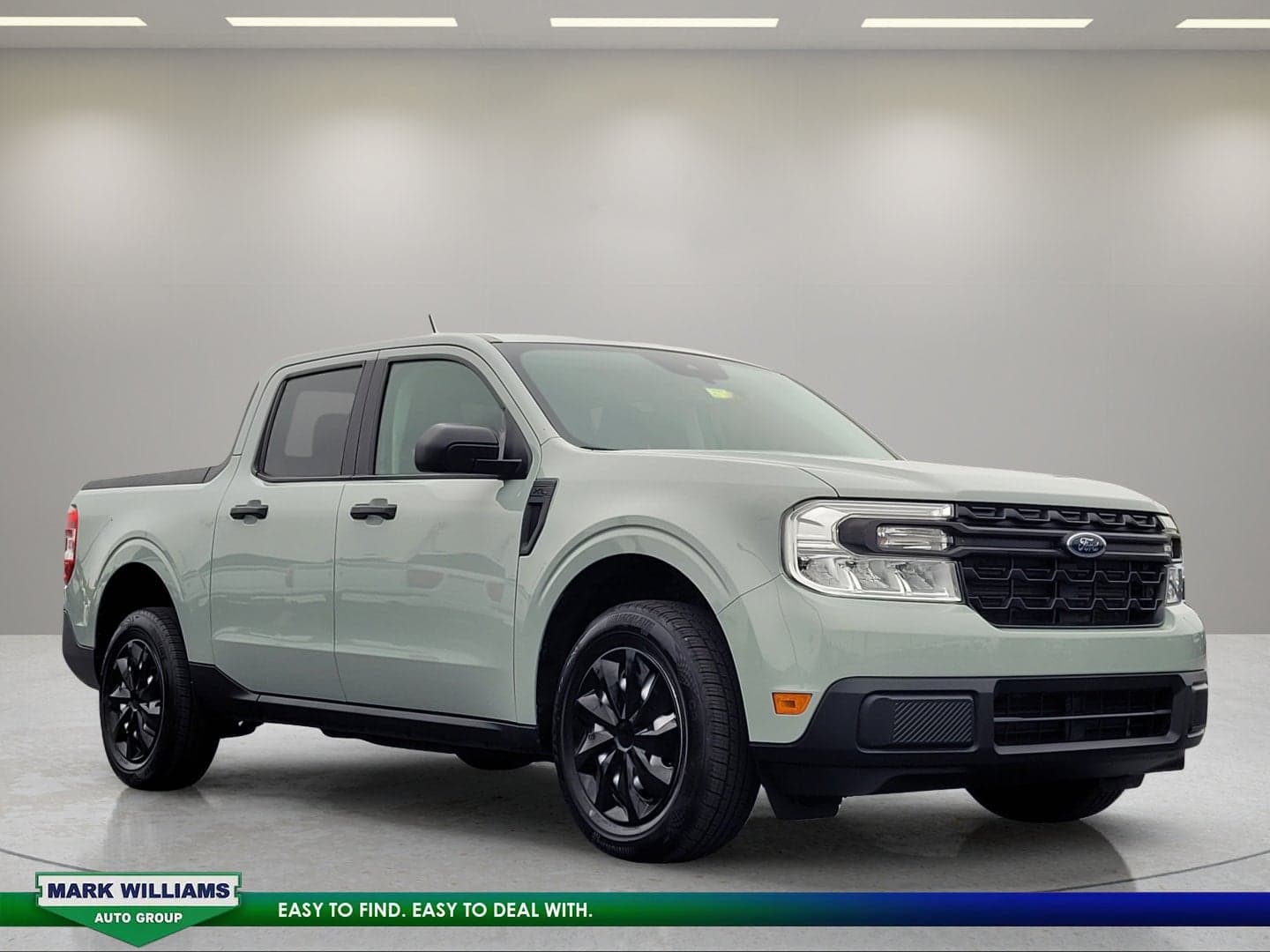 2024 Ford Maverick XL — photo 1 of 5