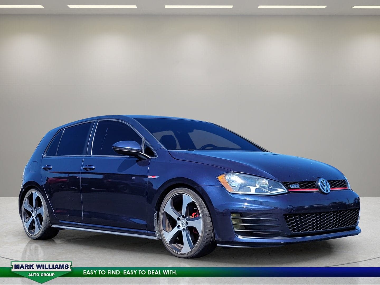 2017 Volkswagen Golf GTI S — photo 1 of 11