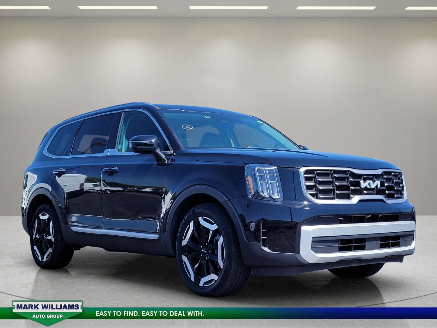 2025 Kia Telluride S — photo 1 of 11