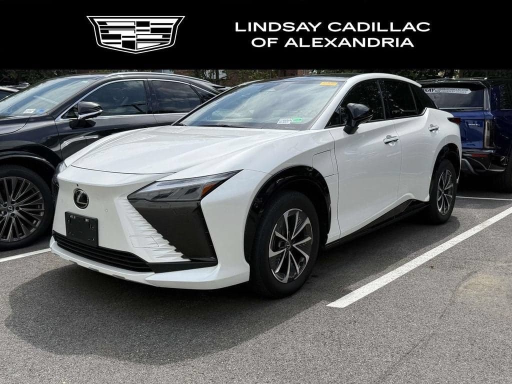 2023 Lexus RZ RZ 450e Premium — photo 1 of 6