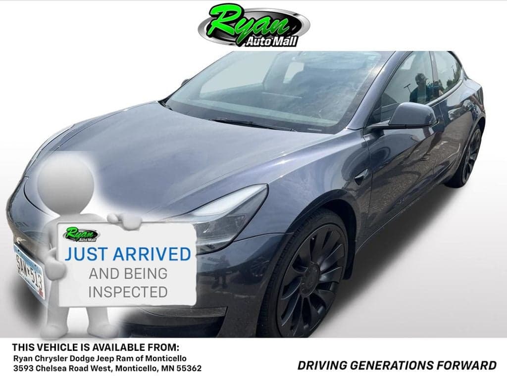 2023 Tesla Model 3 Performance — photo 1 of 9