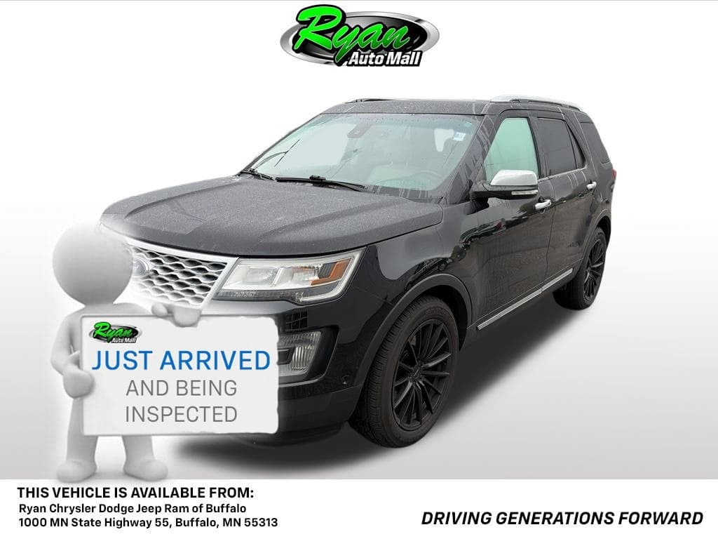 2016 Ford Explorer Platinum — photo 1 of 16
