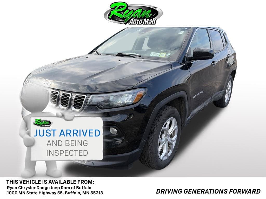 2024 Jeep Compass Latitude — photo 1 of 4